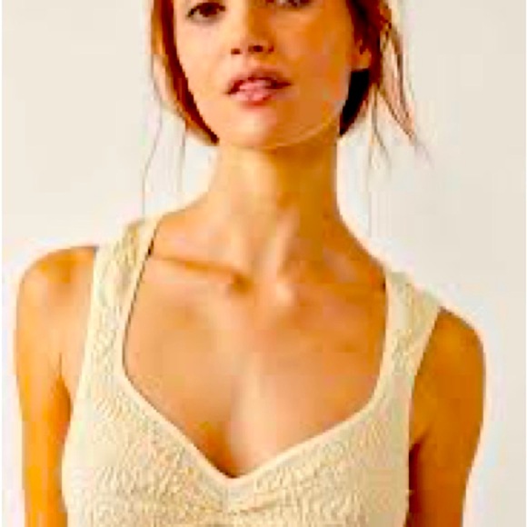 Free People Tops - BY FREE PEOPLE SWEETHEART LOVE IVORY CAMI!PURCHASED AT REVOLVE! NEVER WORN!❤️🎁